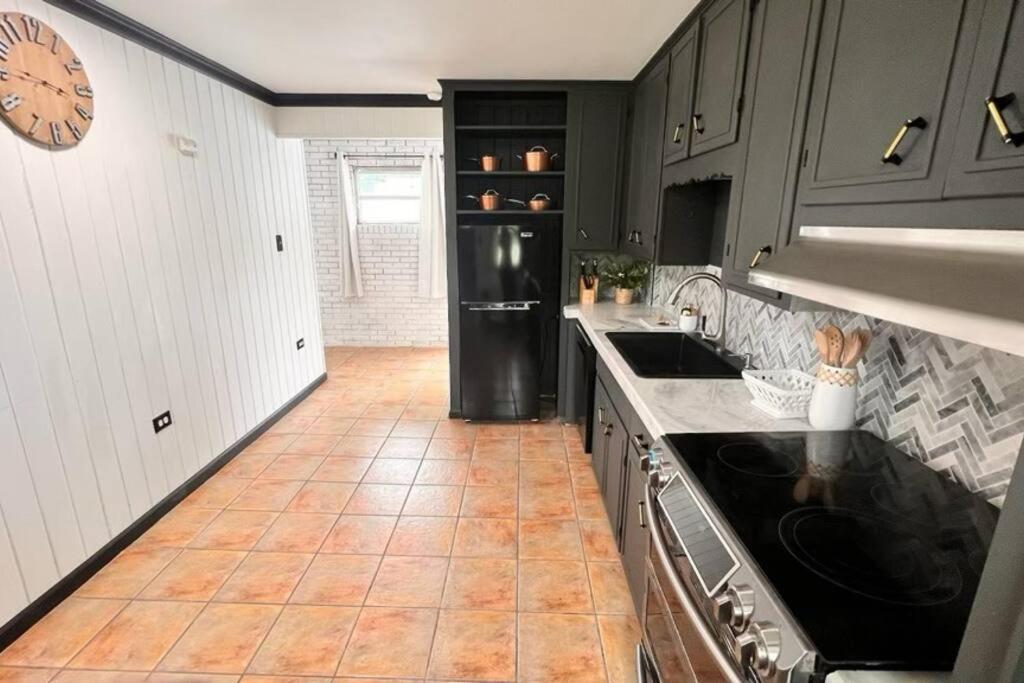 Small Rental For Couple Getaway Dalton Eksteriør bilde